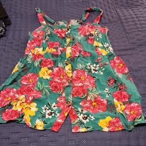 NWOT TORRID MULTICOLOR TOP